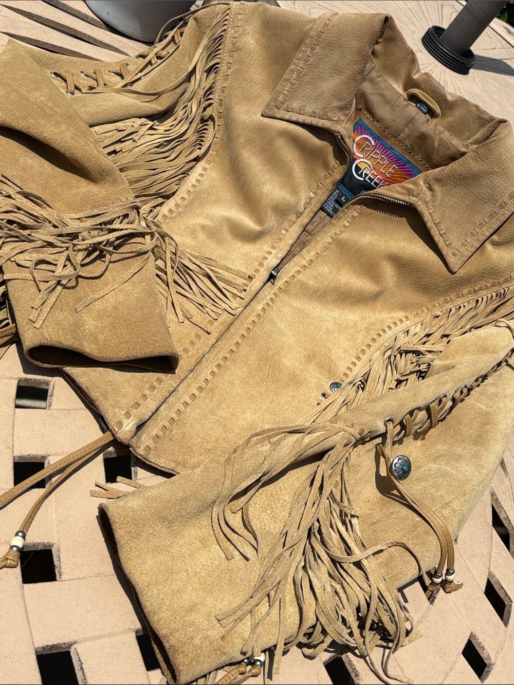 EUVC Rare Cripple Creek M L tan suede braided fringe leather coat VTG - Picture 17 of 17